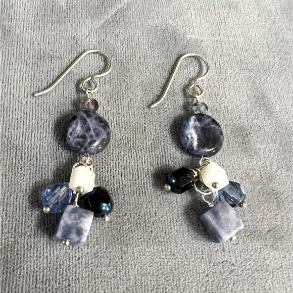 Sterling silver, Sodalite gemstone & Czech bead earrings - Picture 3 of 4